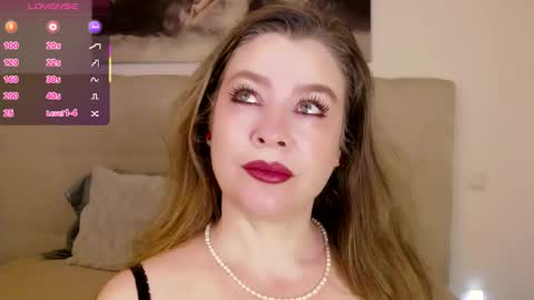 Snapshot of petersemily chatting on March 16, 10:47 pm Peters Emily online show from March 16, 10:47 pm