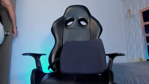 PETES EVANS new account online show from March 8, 2:04 am