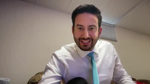 Snapshot of peteypete204 chatting on April 12, 5:07 pm peteypete204 online show from April 12, 5:07 pm