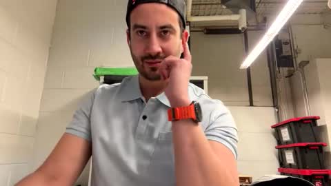 Snapshot of peteypete204 chatting on April 15, 2:24 pm peteypete204 online show from April 15, 2:24 pm