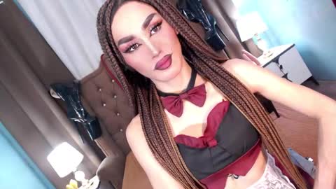 Snapshot of petite_bigload_7inches_thick69 chatting on January 8, 8:05 am BIGLOAD online show from January 8, 8:05 am