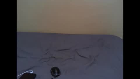 Snapshot of petite_bunni chatting on May 4, 6:26 pm petite_bunni online show from May 4, 6:26 pm