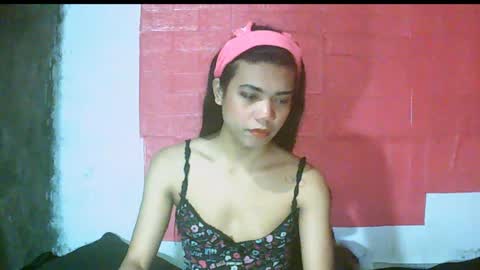 jzee online show from December 4, 9:02 pm
