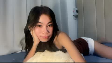 Snapshot of petite_kaye chatting on June 16, 8:50 am petite_kaye online show from June 16, 8:50 am