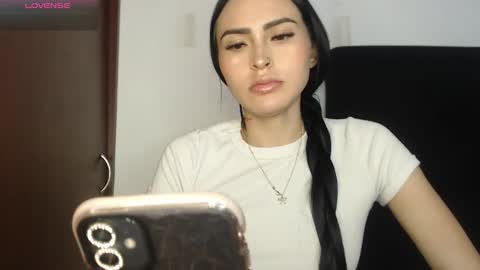 Linda online show from February 11, 3:55 am