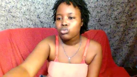 petite_queen001 online show from March 10, 7:57 am