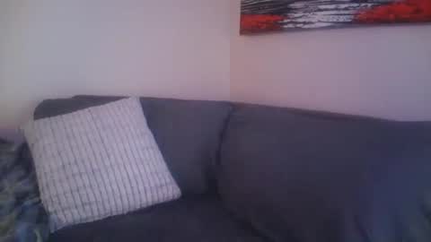 Snapshot of petite_treat_ chatting on February 28, 6:47 am petite treat online show from February 28, 6:47 am