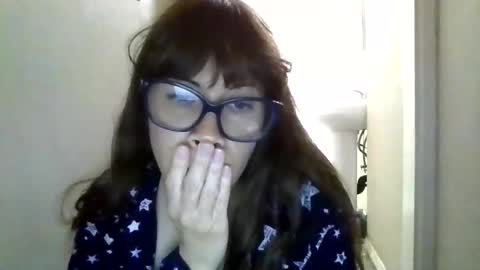 Petitedoll30 online show from May 5, 11:24 pm