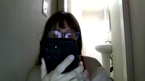 Petitedoll30 online show from May 19, 2:18 am
