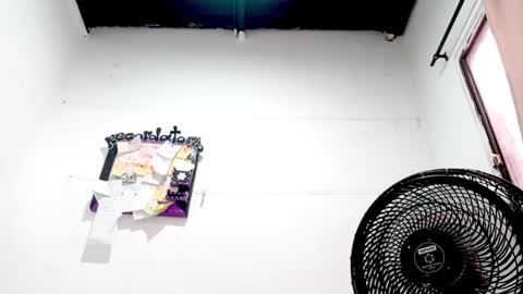 danna online show from September 27, 6:24 pm