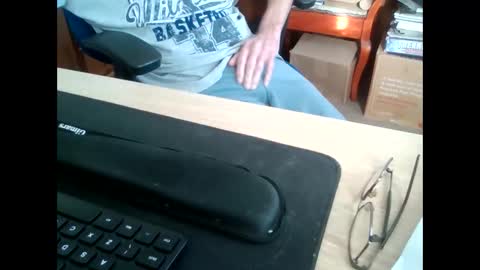 petitwilly online show from September 22, 7:32 am