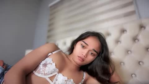 Snapshot of petrova_karla chatting on May 21, 10:22 am Ur Sexy Karla online show from May 21, 10:22 am
