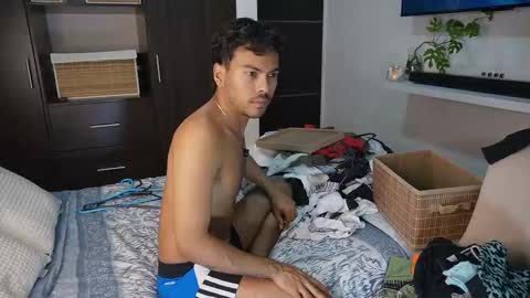 Snapshot of pettercat chatting on November 4, 1:59 am Pettercat online show from November 4, 1:59 am