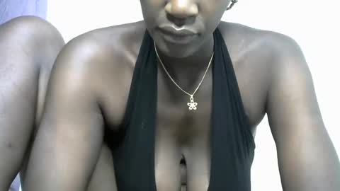 Snapshot of pettite_cora1 chatting on September 24, 2:53 pm pettite_cora1 online show from September 24, 2:53 pm