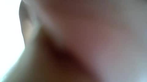 pettite_gal online show from May 11, 3:01 am