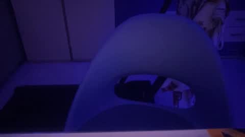 peular online show from January 8, 9:06 pm