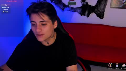 peytonbox online show from October 23, 11:42 am