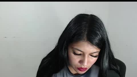 Snapshot of peytonbrunette chatting on March 20, 7:35 am Dulce online show from March 20, 7:35 am