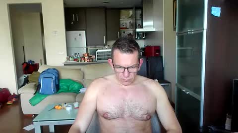 Snapshot of pg19clp4191zm chatting on February 26, 3:55 pm Alex online show from February 26, 3:55 pm