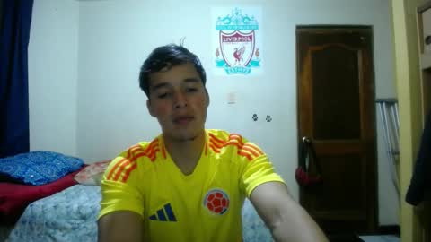 Snapshot of pgcf95 chatting on March 1, 10:45 pm pgcf95 online show from March 1, 10:45 pm