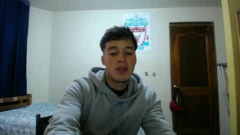 Snapshot of pgcf95 chatting on March 8, 4:33 pm pgcf95 online show from March 8, 4:33 pm