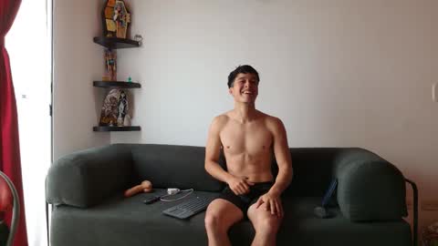 Snapshot of pgcf95 chatting on March 17, 4:54 pm pgcf95 online show from March 17, 4:54 pm