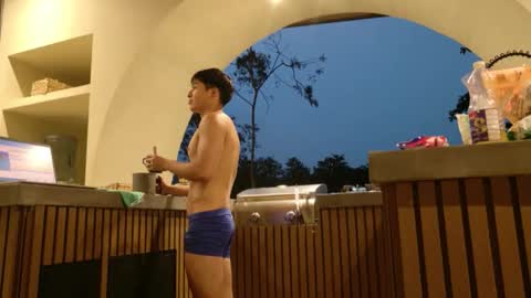 Snapshot of pgcf95 chatting on March 28, 10:48 am pgcf95 online show from March 28, 10:48 am