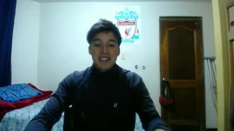 Snapshot of pgcf95 chatting on April 1, 5:08 am pgcf95 online show from April 1, 5:08 am