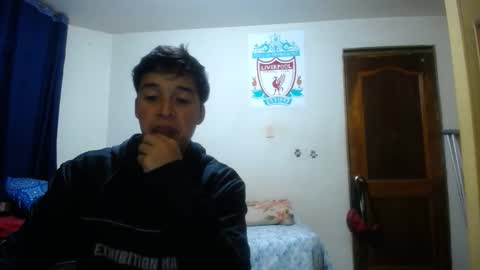 Snapshot of pgcf95 chatting on April 2, 4:32 am pgcf95 online show from April 2, 4:32 am