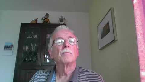 Snapshot of pgroove542707 chatting on September 13, 2:06 pm pgroove542707 online show from September 13, 2:06 pm