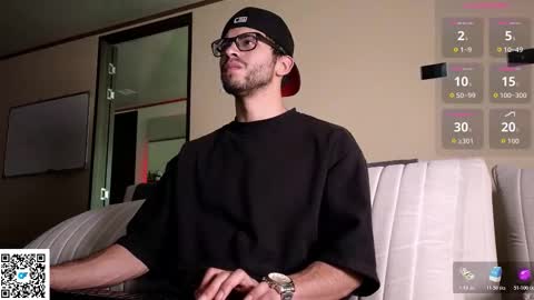 phantom_bigger1 online show from March 27, 3:45 pm