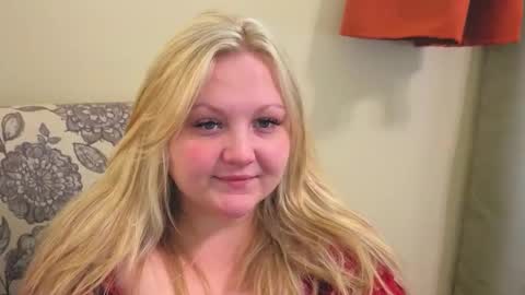 PhatAssBlond online show from April 26, 9:34 pm