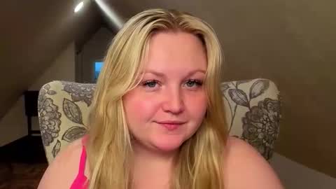 PhatAssBlond online show from May 18, 10:37 pm