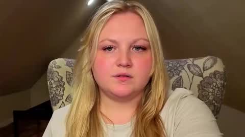 PhatAssBlond online show from May 20, 1:34 am