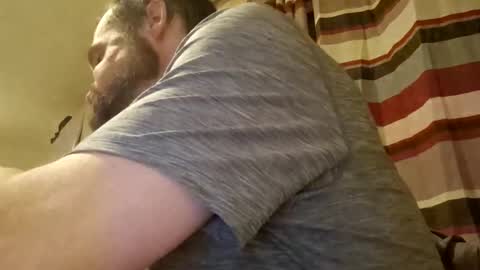 phil210216704 online show from March 10, 2:39 am