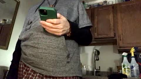 Phil online show from November 18, 4:17 am