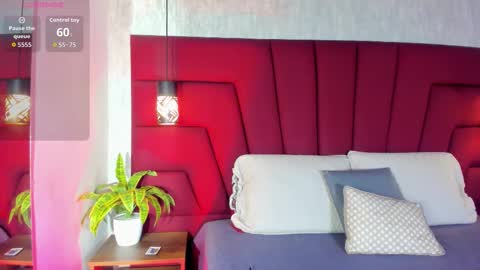 Snapshot of philip_collins chatting on March 25, 11:38 am Milo online show from March 25, 11:38 am