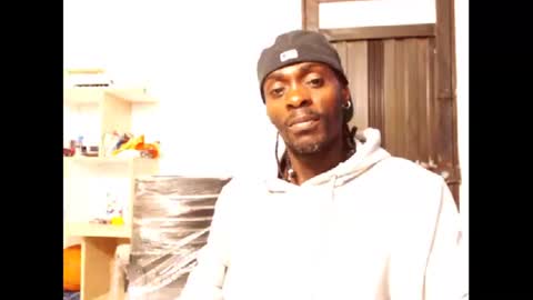 Snapshot of phillipp_hott chatting on February 1, 4:56 am 2 pac shakur online show from February 1, 4:56 am