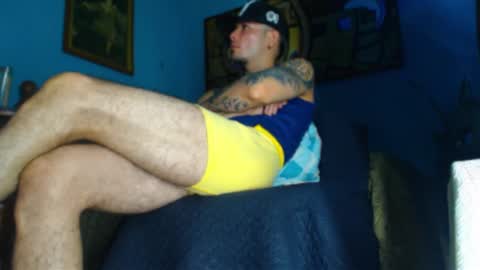 phlilloyhighclouds online show from February 25, 6:09 pm