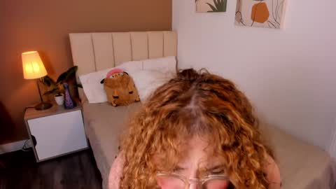 Snapshot of phoenix_angell chatting on January 25, 12:38 am Phoenix Angel online show from January 25, 12:38 am