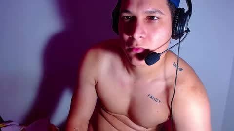 AdnierGnz online show from December 21, 12:27 pm