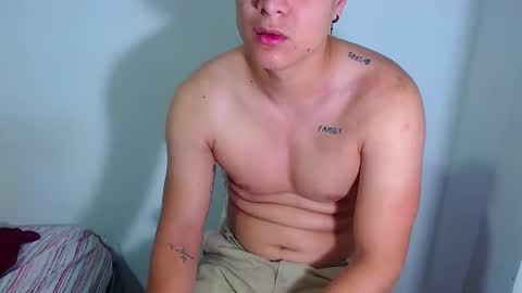 AdnierGnz online show from December 30, 10:32 am