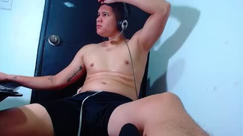 AdnierGnz online show from February 6, 6:02 pm