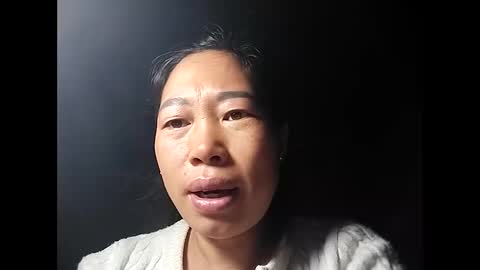 Snapshot of phuong_vietnam chatting on March 15, 11:00 pm phuong_vietnam online show from March 15, 11:00 pm