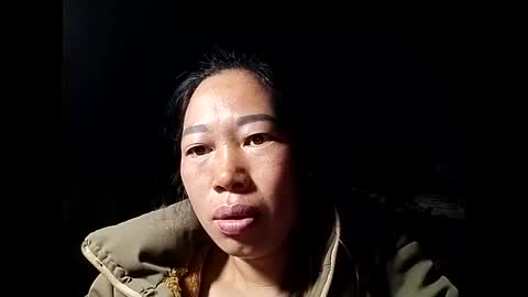 Snapshot of phuong_vietnam chatting on March 22, 11:19 pm phuong_vietnam online show from March 22, 11:19 pm