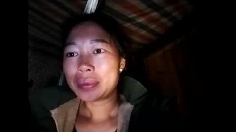 Snapshot of phuong_vietnam chatting on April 1, 11:57 pm phuong_vietnam online show from April 1, 11:57 pm