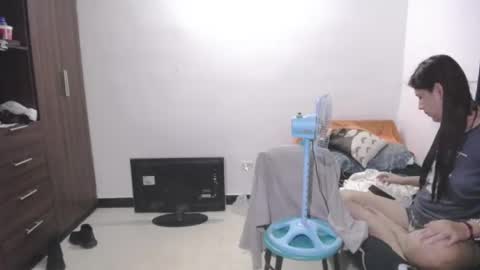 izzy online show from May 18, 1:02 am