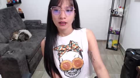 Snapshot of pia_horny chatting on October 6, 8:50 pm Pia online show from October 6, 8:50 pm