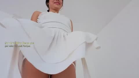 Snapshot of pia_stone1 chatting on April 28, 8:25 pm Liz online show from April 28, 8:25 pm