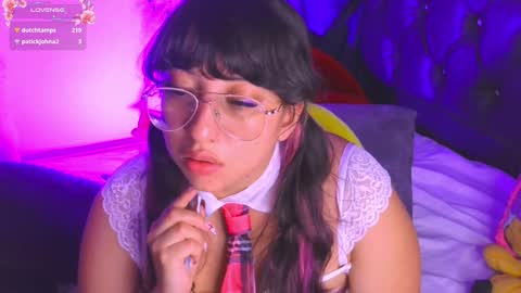 Snapshot of piafisher_ chatting on January 18, 5:37 pm PIA FISHER online show from January 18, 5:37 pm